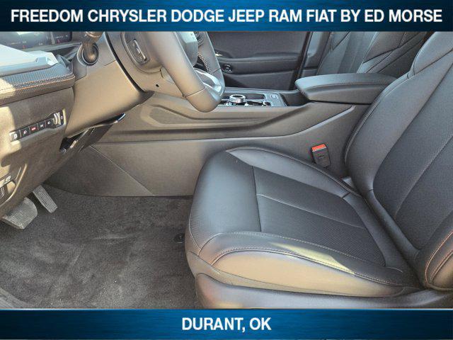 new 2026 Jeep Cherokee car, priced at $42,710