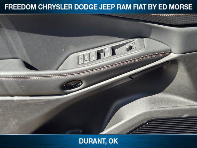 new 2026 Jeep Cherokee car, priced at $42,710