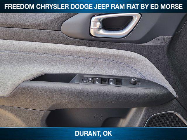 new 2024 Jeep Compass car, priced at $25,955