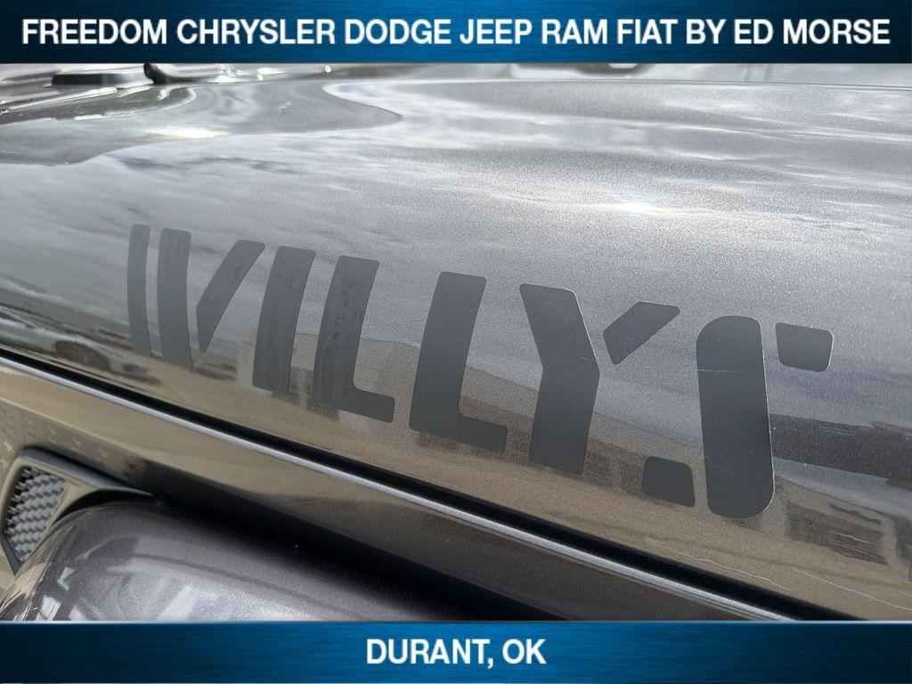 used 2021 Jeep Gladiator car, priced at $30,425