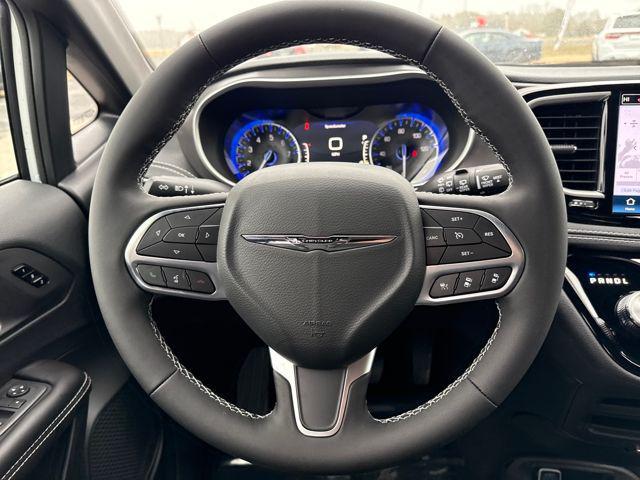 new 2026 Chrysler Pacifica car, priced at $47,660