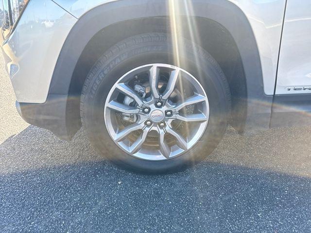used 2022 GMC Terrain car, priced at $20,999