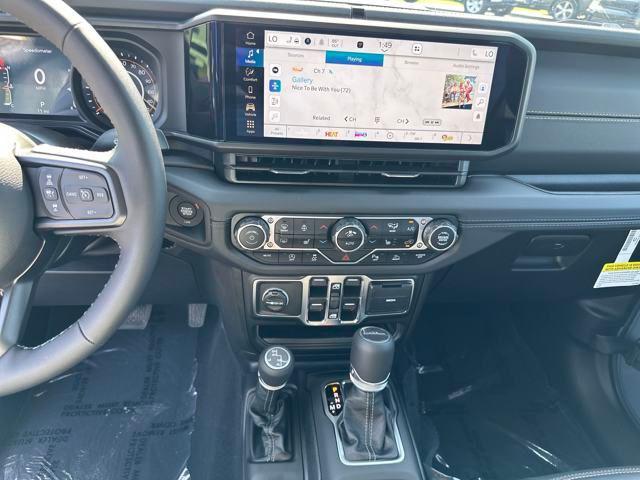 new 2025 Jeep Gladiator car, priced at $47,000