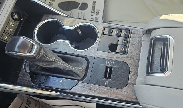 used 2023 Toyota Highlander Hybrid car, priced at $34,133
