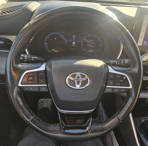 used 2023 Toyota Highlander Hybrid car, priced at $34,133
