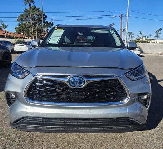 used 2023 Toyota Highlander Hybrid car, priced at $34,133