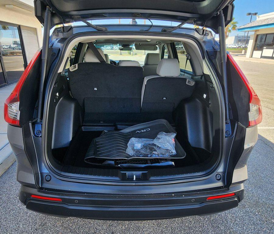 used 2024 Honda CR-V car, priced at $31,399