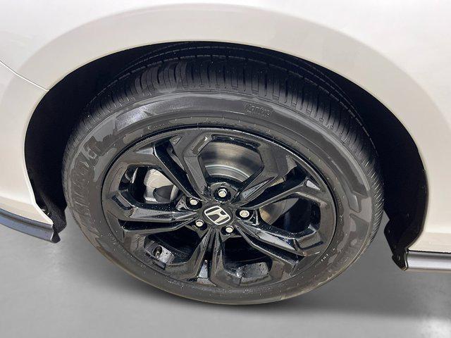 new 2025 Honda Accord car, priced at $31,995