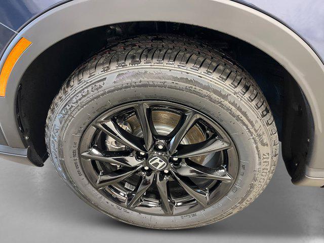 new 2026 Honda CR-V Hybrid car, priced at $39,425