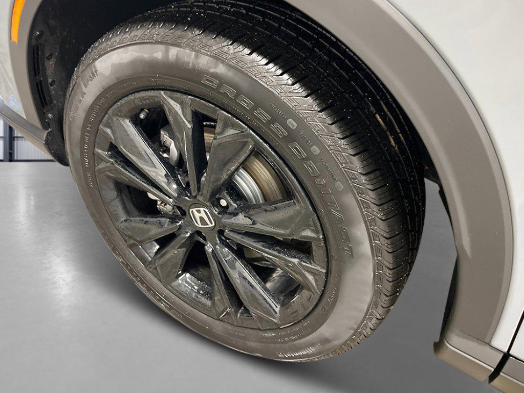 new 2026 Honda CR-V Hybrid car, priced at $41,445