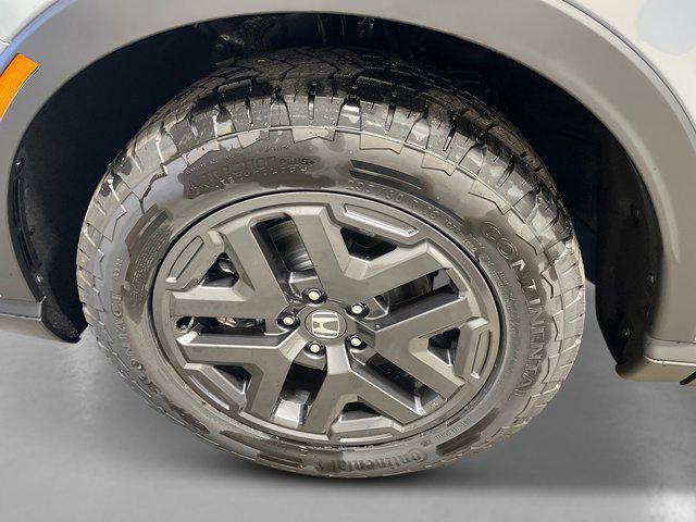 new 2026 Honda CR-V Hybrid car, priced at $39,150