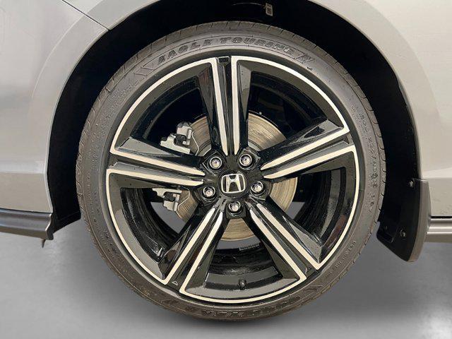 new 2025 Honda Accord Hybrid car, priced at $33,850