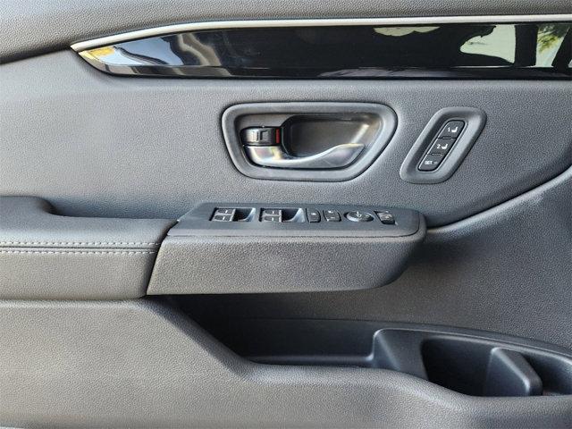 new 2025 Honda Pilot car, priced at $47,667