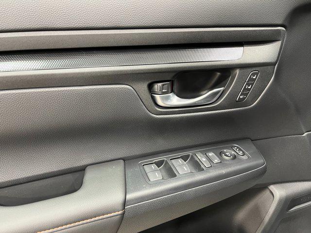 new 2025 Honda CR-V Hybrid car, priced at $38,405