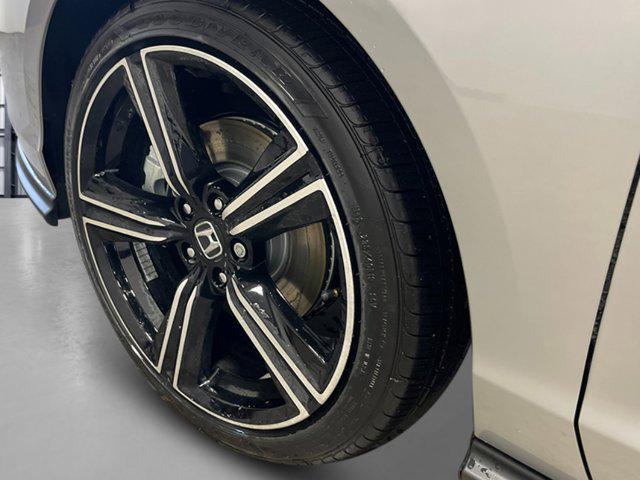 new 2026 Honda Accord Hybrid car, priced at $33,535