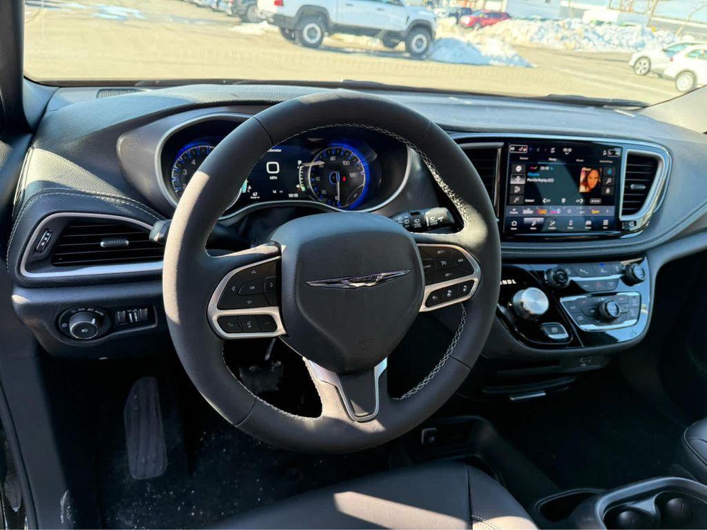 new 2026 Chrysler Pacifica car, priced at $45,466