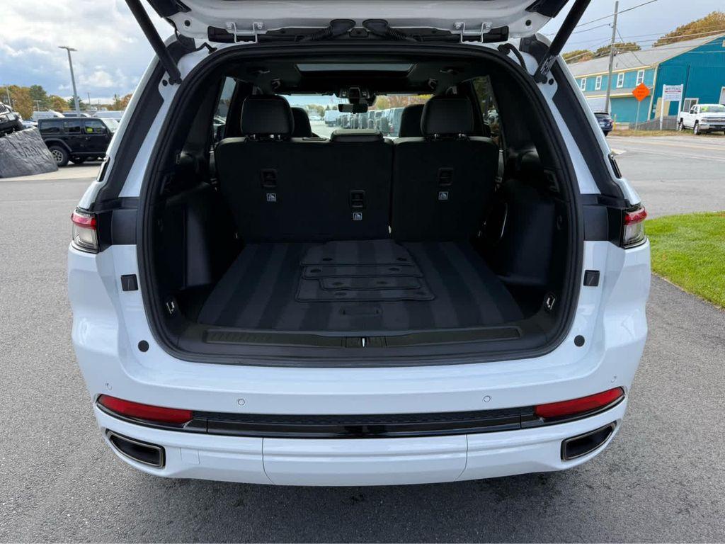 used 2024 Jeep Grand Cherokee 4xe car, priced at $33,775