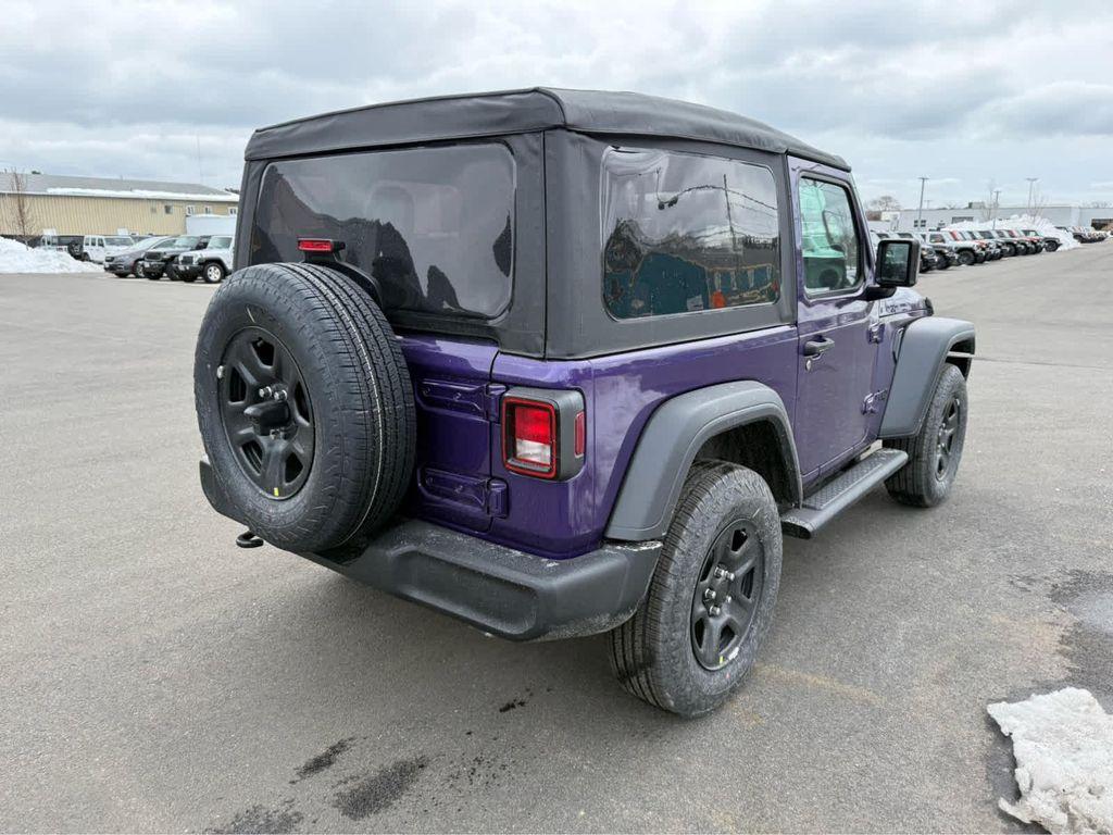 new 2026 Jeep Wrangler car, priced at $40,078