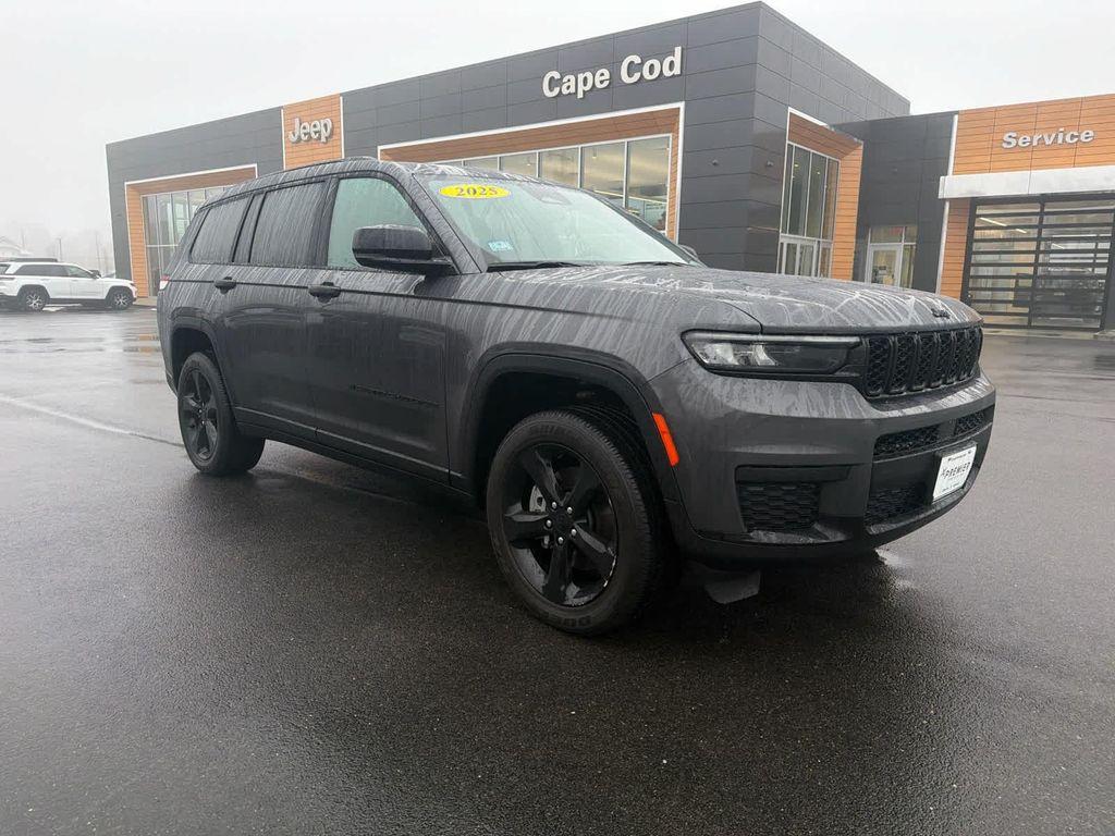 used 2025 Jeep Grand Cherokee L car, priced at $42,275