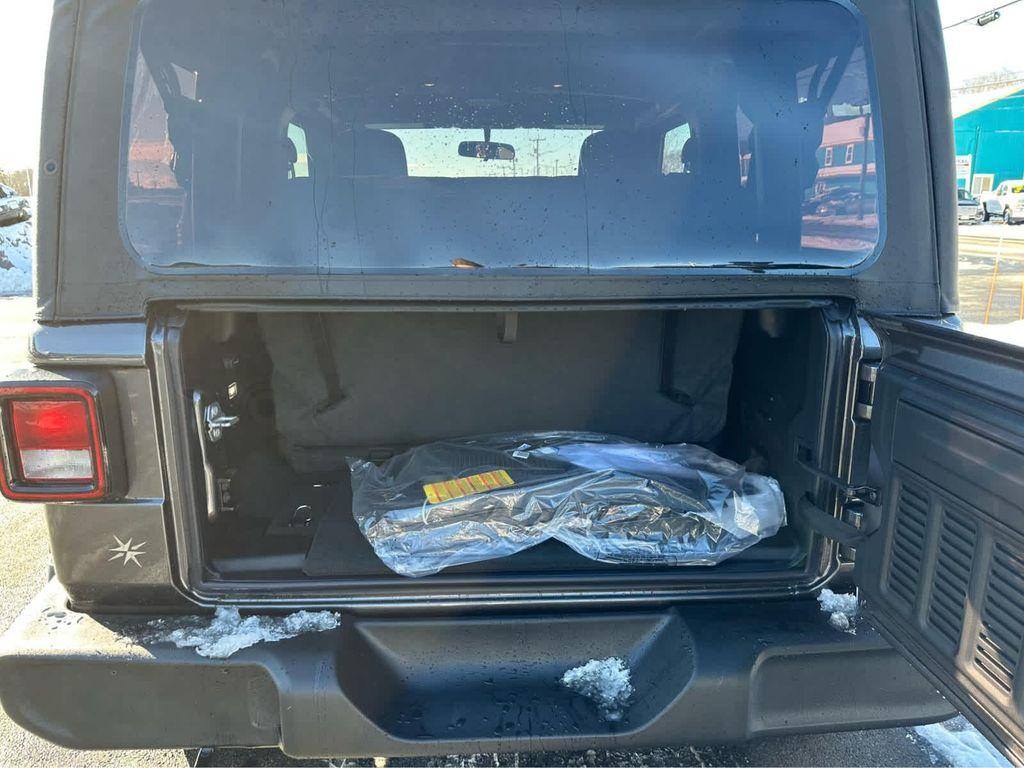 new 2026 Jeep Wrangler car, priced at $39,000