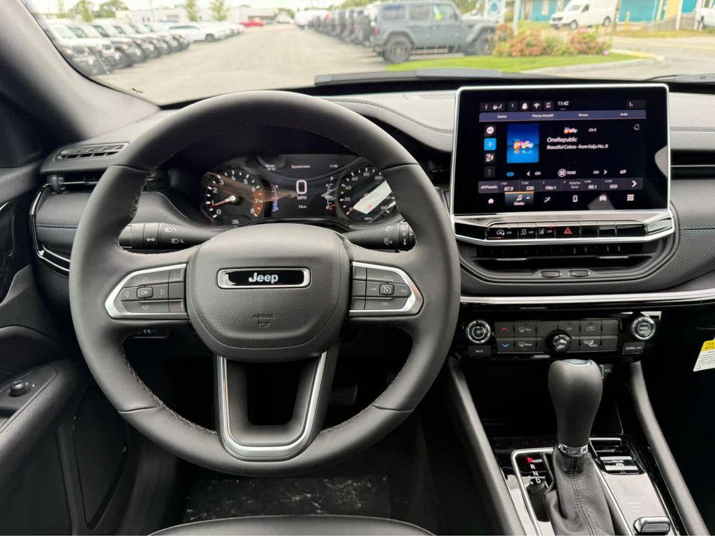 new 2026 Jeep Compass car, priced at $28,500