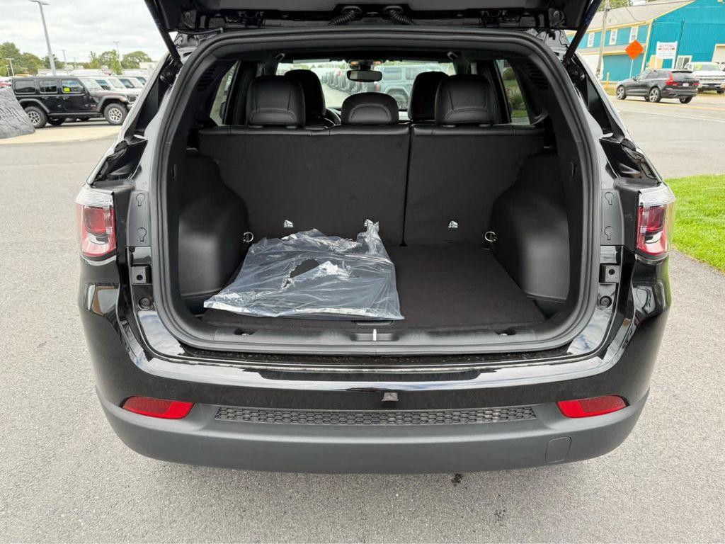 new 2026 Jeep Compass car, priced at $28,500