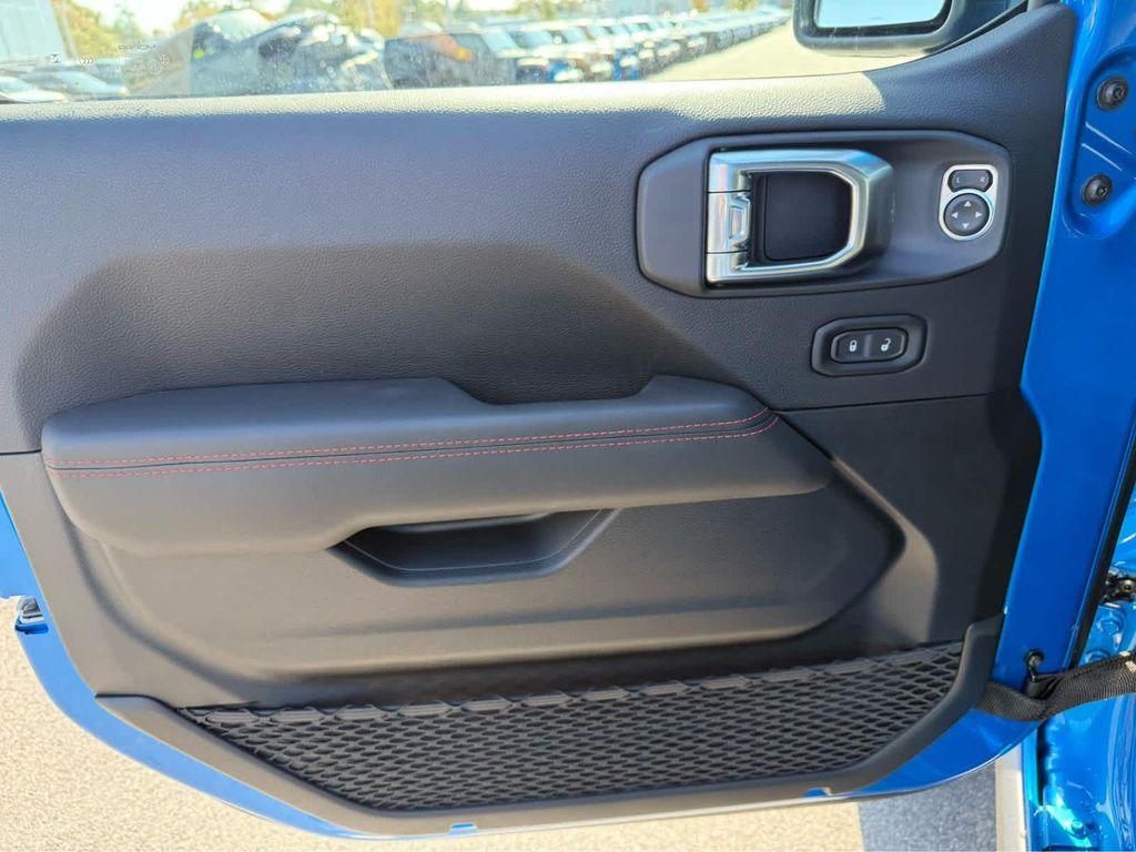 new 2026 Jeep Wrangler car, priced at $61,000