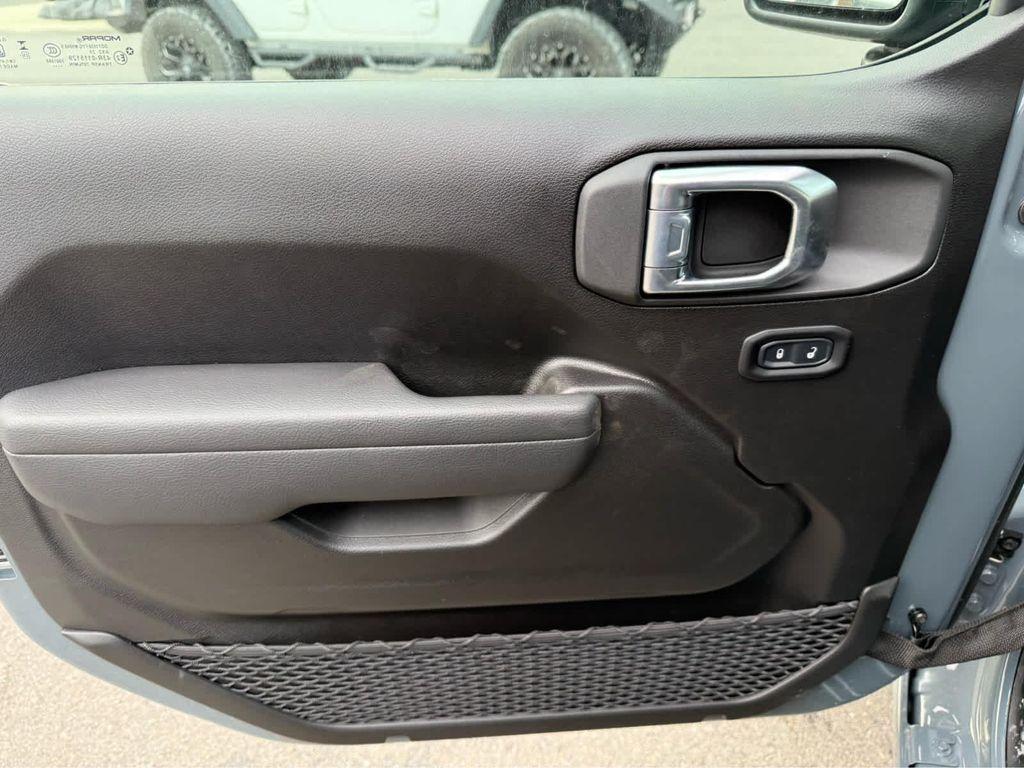 new 2026 Jeep Wrangler car, priced at $39,000