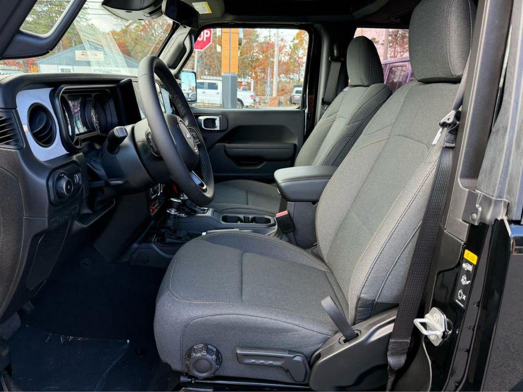 new 2026 Jeep Wrangler car, priced at $44,466