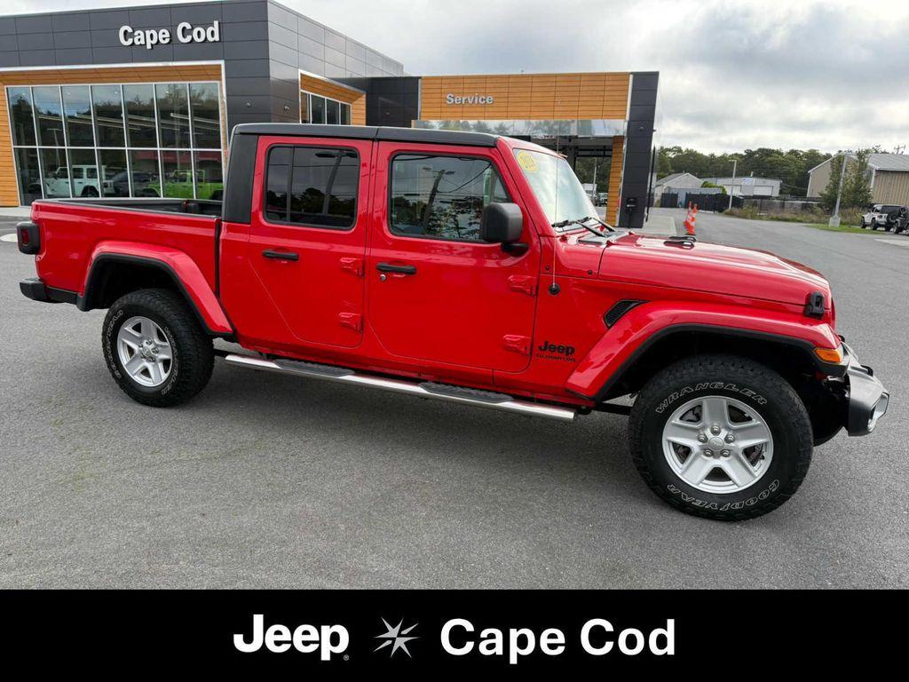 used 2021 Jeep Gladiator car, priced at $27,775