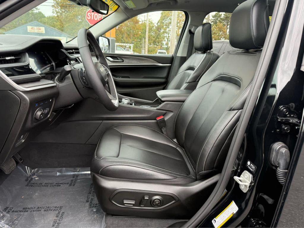 used 2024 Jeep Grand Cherokee 4xe car, priced at $33,575