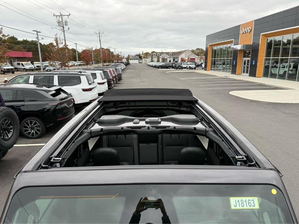 new 2026 Jeep Wrangler car, priced at $62,500