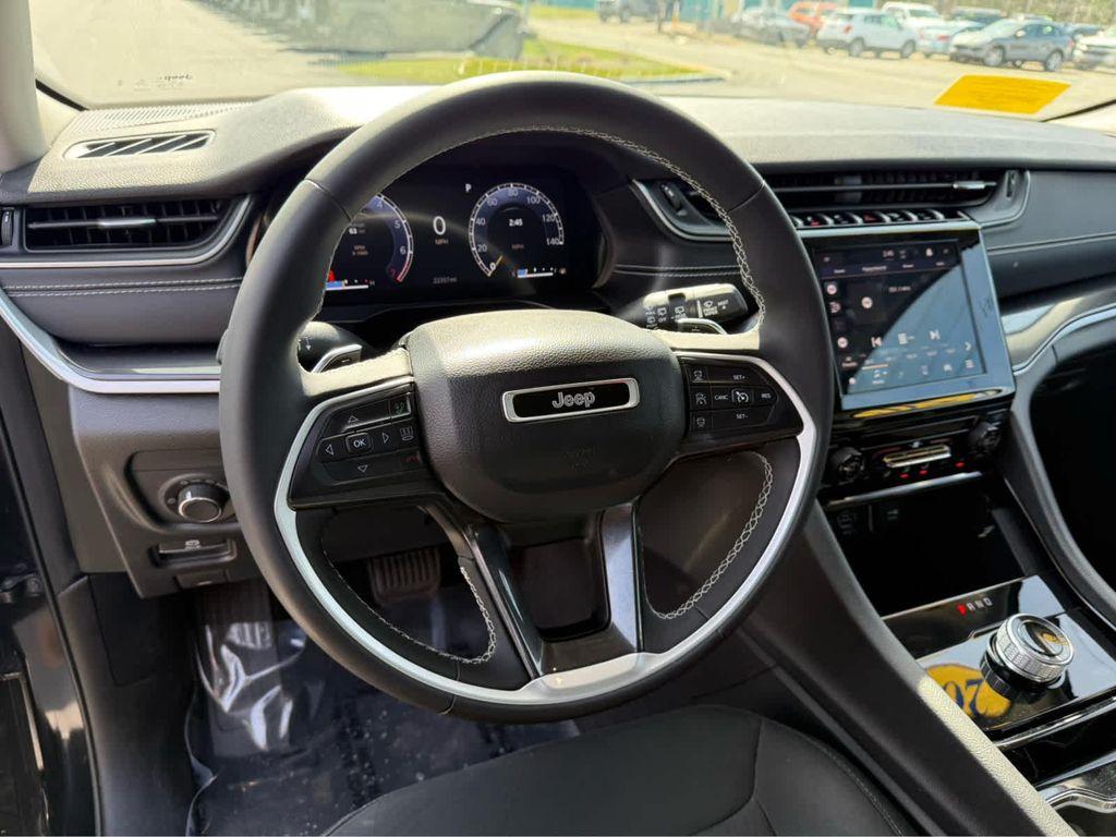 used 2023 Jeep Grand Cherokee car, priced at $30,475