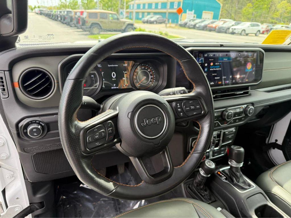 used 2025 Jeep Gladiator car, priced at $46,975