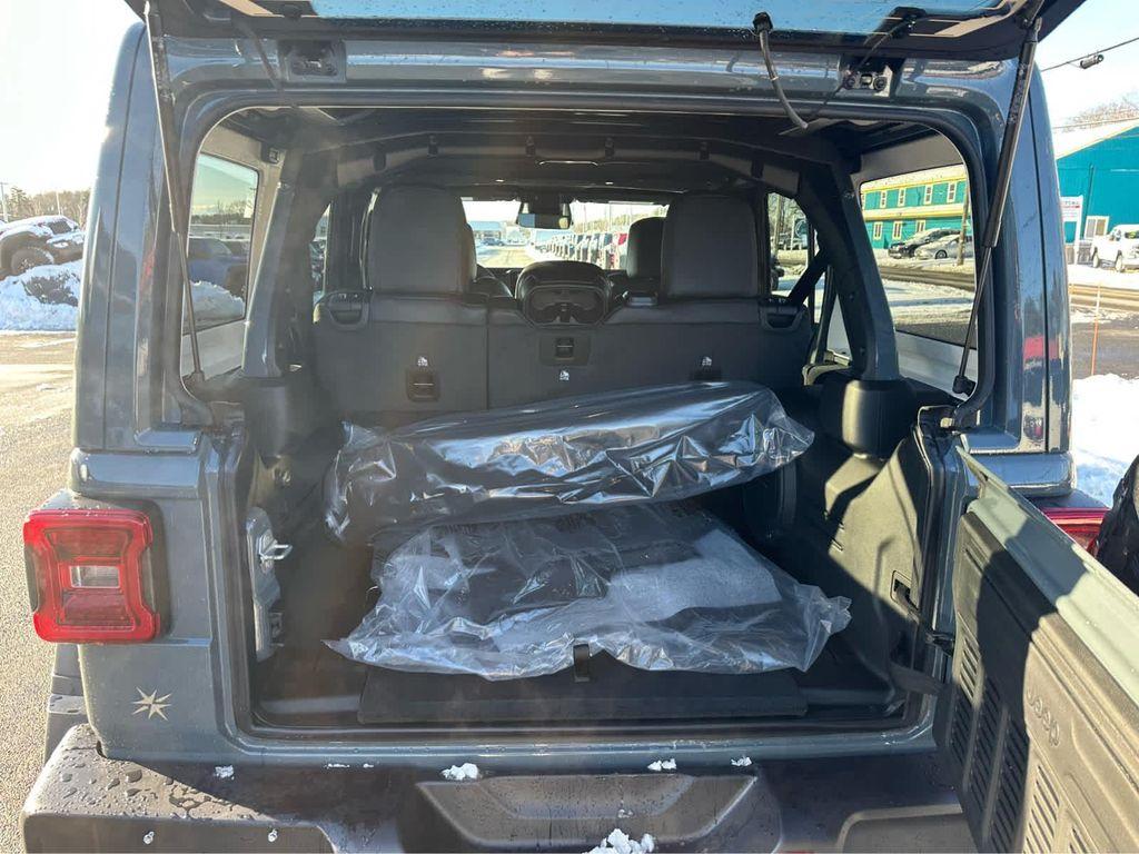 new 2026 Jeep Wrangler car, priced at $59,000