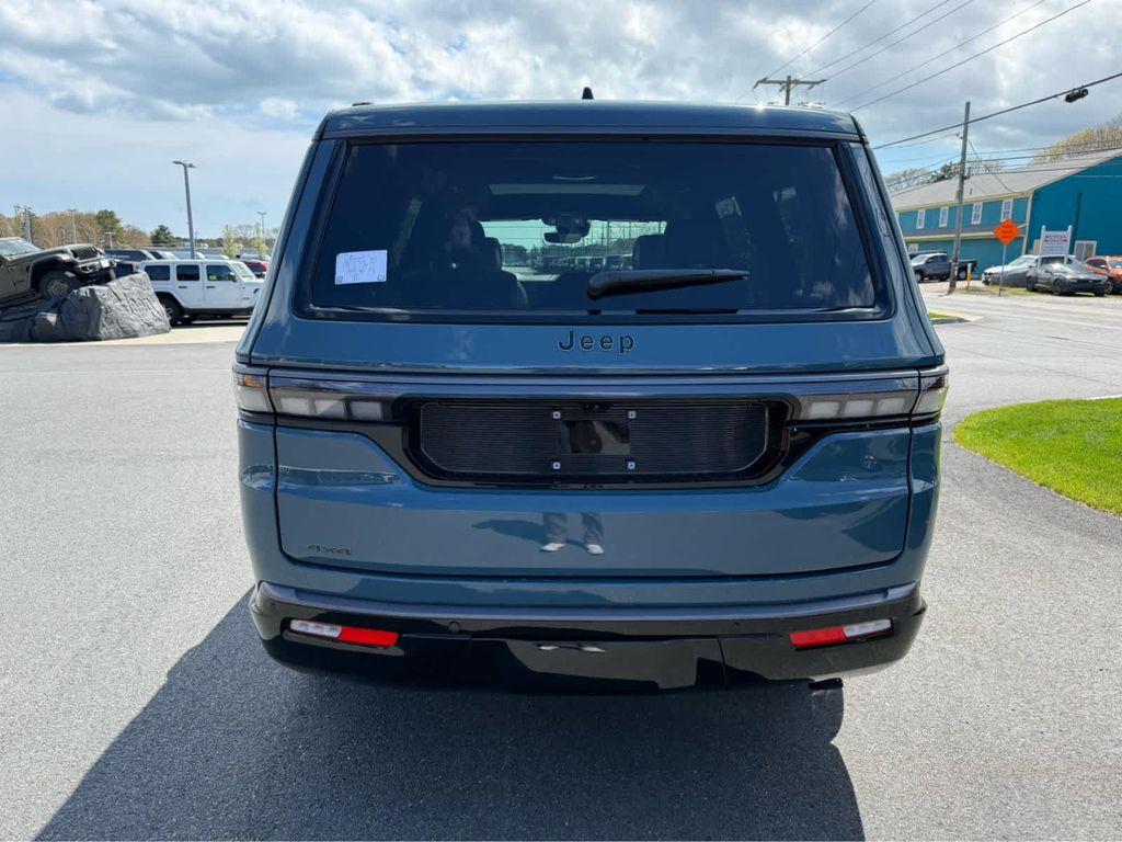 new 2026 Jeep Grand Wagoneer car, priced at $76,594