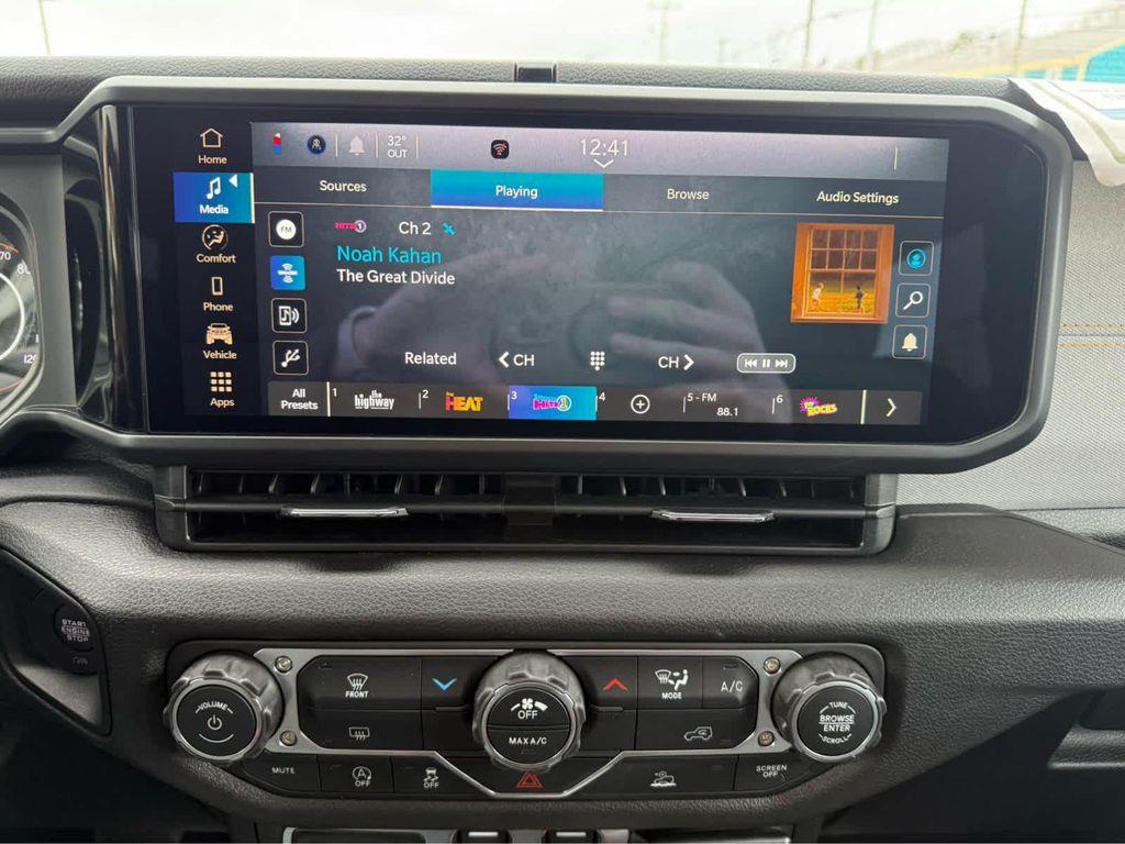 new 2026 Jeep Wrangler car, priced at $41,514