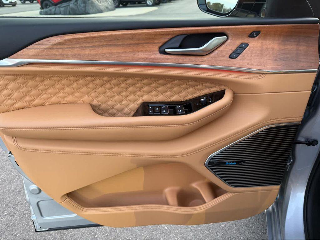 used 2023 Jeep Grand Cherokee 4xe car, priced at $34,475