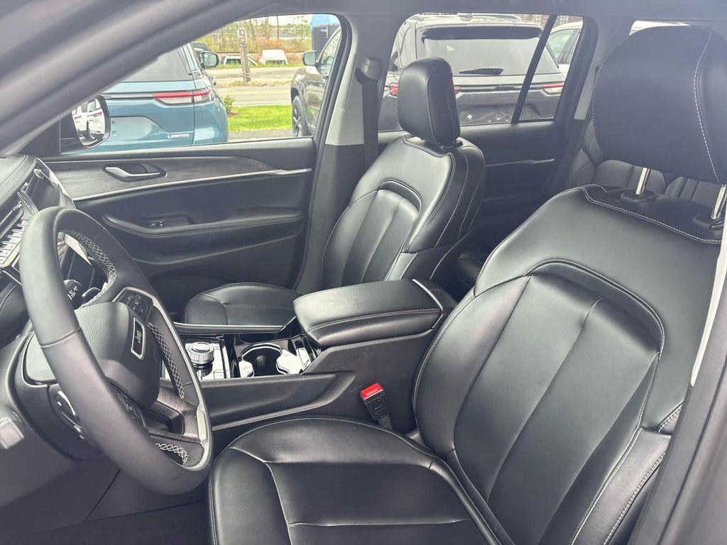 used 2023 Jeep Grand Cherokee 4xe car, priced at $27,975