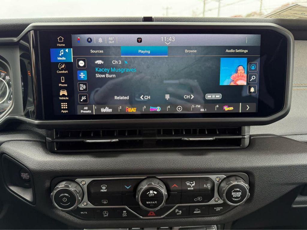 new 2026 Jeep Gladiator car, priced at $48,000