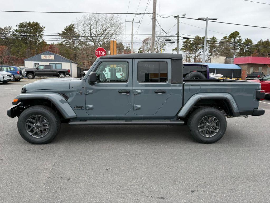 new 2026 Jeep Gladiator car, priced at $48,000