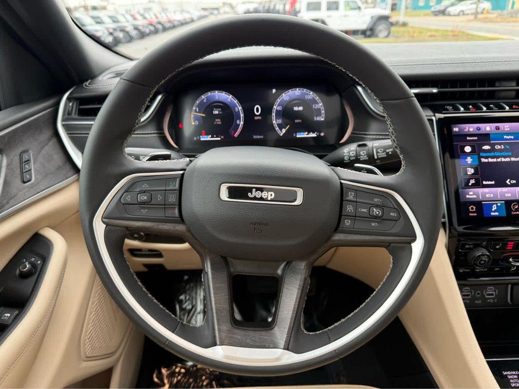 used 2024 Jeep Grand Cherokee car, priced at $36,575