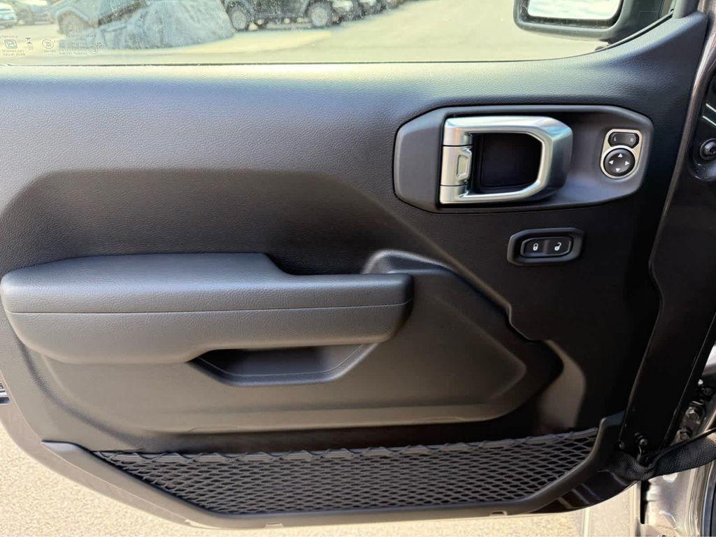 new 2026 Jeep Wrangler car, priced at $46,000