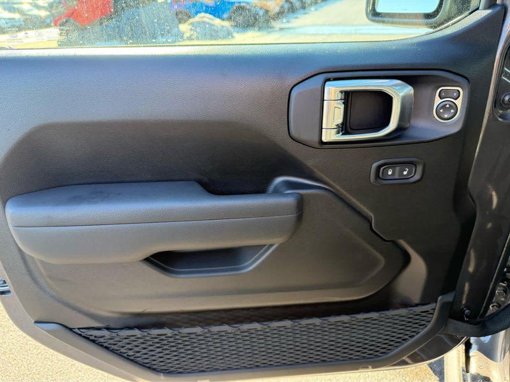 new 2026 Jeep Gladiator car, priced at $58,000