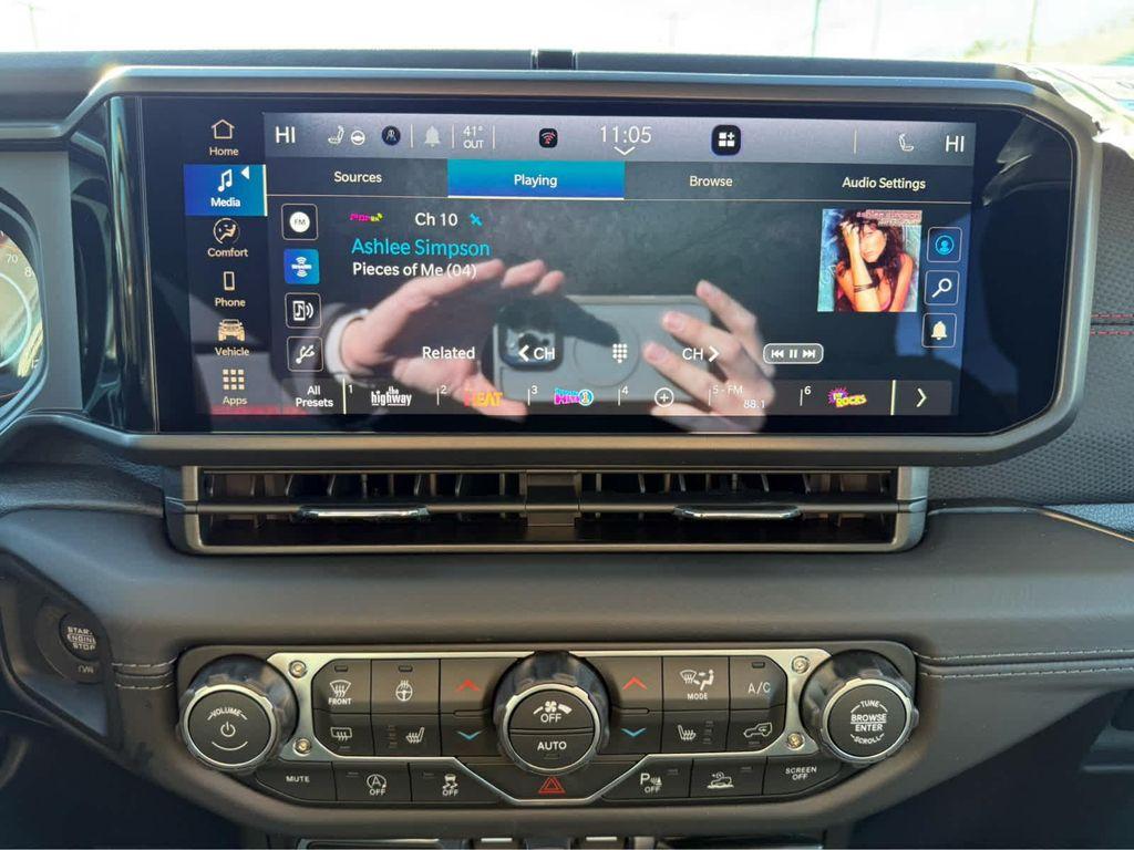 new 2026 Jeep Gladiator car, priced at $58,000