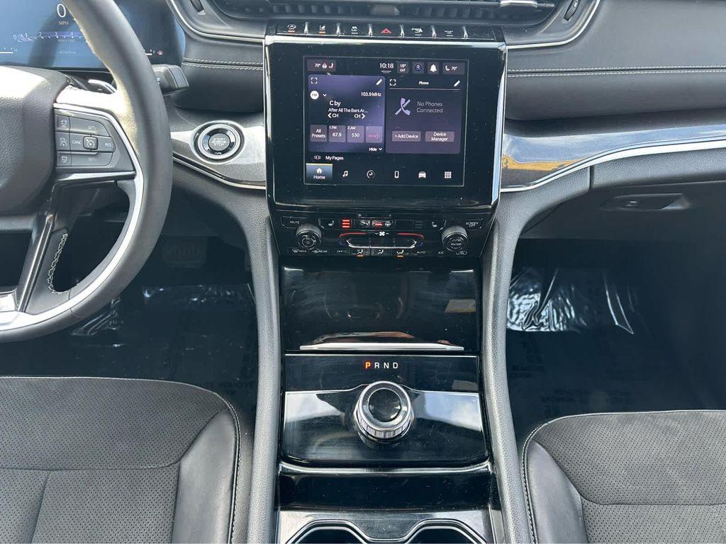 used 2023 Jeep Grand Cherokee car, priced at $29,975