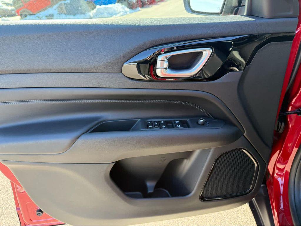 used 2026 Jeep Compass car, priced at $29,975