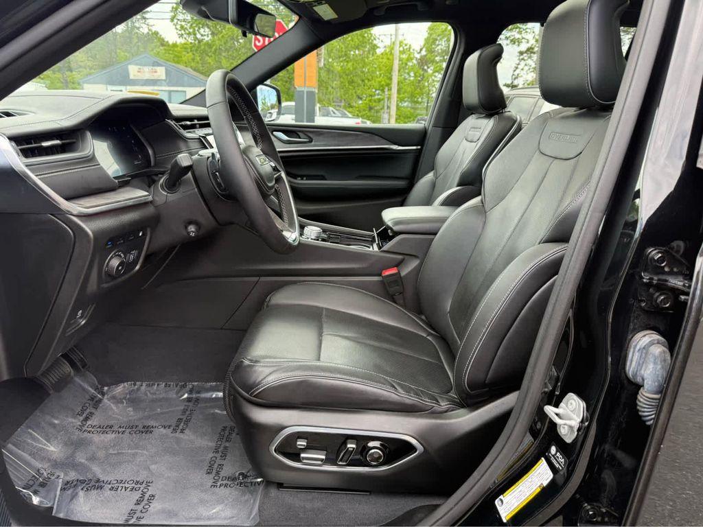 used 2023 Jeep Grand Cherokee 4xe car, priced at $32,975