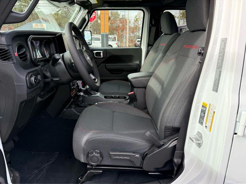 new 2026 Jeep Wrangler car, priced at $54,386