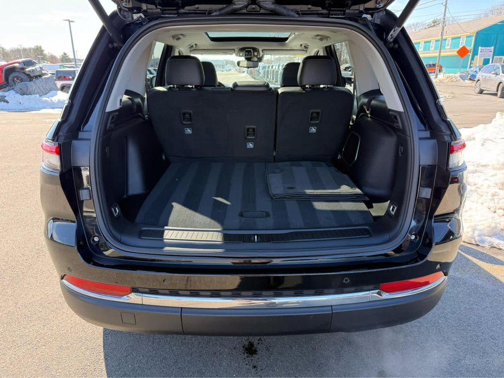 used 2023 Jeep Grand Cherokee 4xe car, priced at $31,675